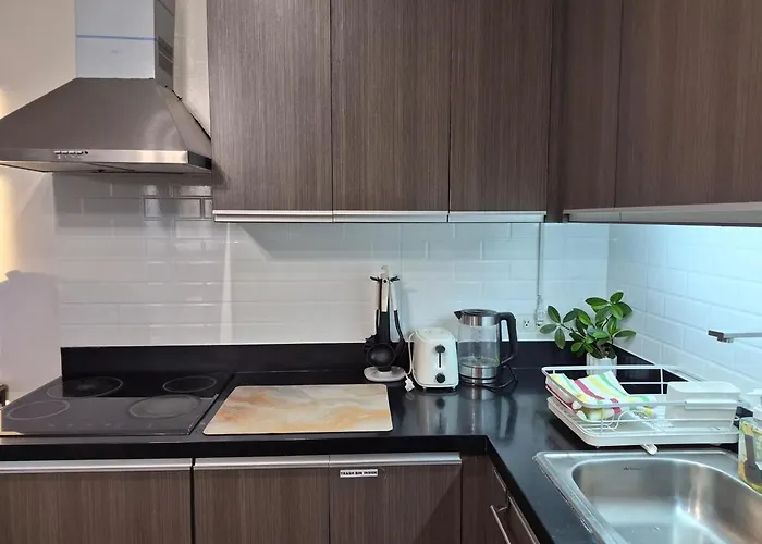 Apartamento 2Br Penthouse Stay In Makati Philippines, Sunset & Ocean Views, 55 Tv, Free Pool & Sauna, Direct Mall Access