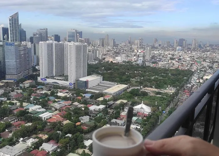 2Br Penthouse Stay In Makati Philippines, Sunset & Ocean Views, 55 Tv, Free Pool & Sauna, Direct Mall Access Apartamento
