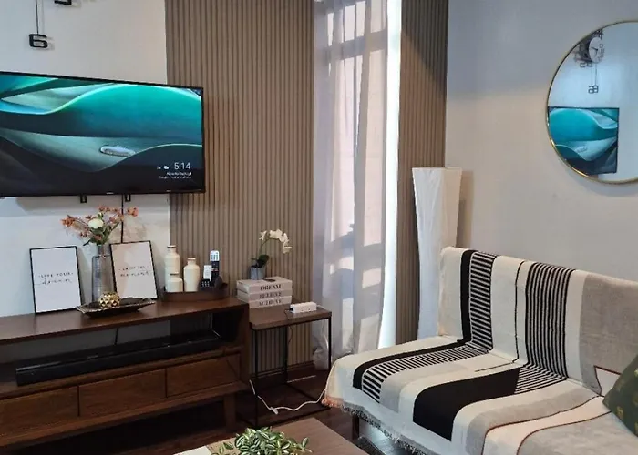 Apartamento 2Br Penthouse Stay In Makati Philippines, Sunset & Ocean Views, 55 Tv, Free Pool & Sauna, Direct Mall Access