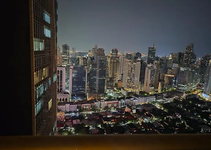 2Br Penthouse Stay In Makati Philippines, Sunset & Ocean Views, 55 Tv, Free Pool & Sauna, Direct Mall Access Manila