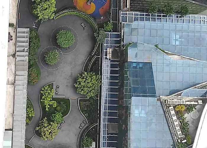 2Br Penthouse Stay In Makati Philippines, Sunset & Ocean Views, 55 Tv, Free Pool & Sauna, Direct Mall Access *