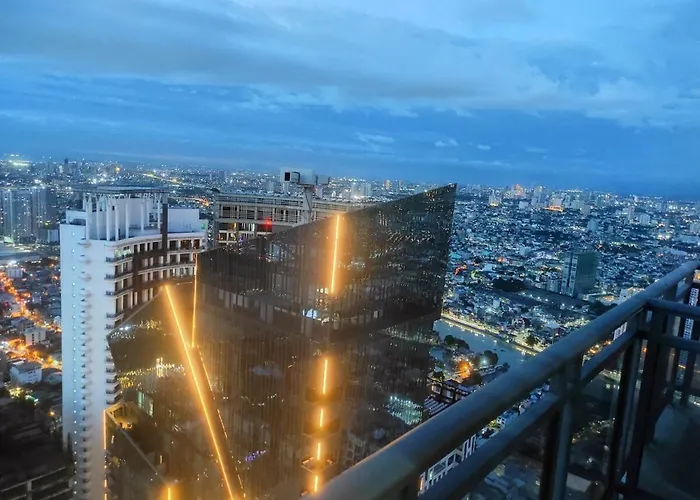 2Br Penthouse Stay In Makati Philippines, Sunset & Ocean Views, 55 Tv, Free Pool & Sauna, Direct Mall Access Apartamento Manila