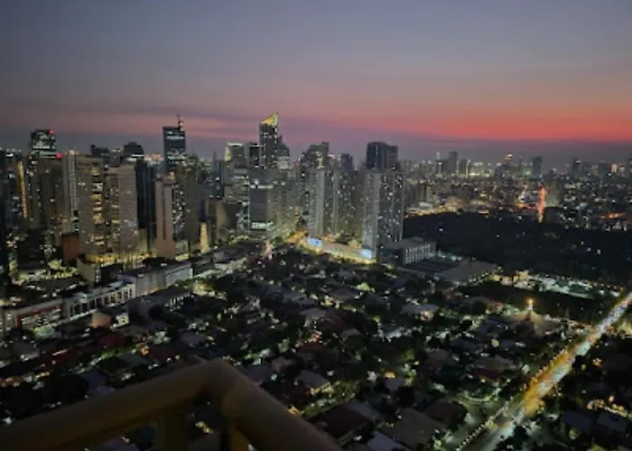 Apartamento 2Br Penthouse Stay In Makati Philippines, Sunset & Ocean Views, 55 Tv, Free Pool & Sauna, Direct Mall Access Manila