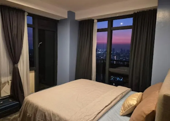 2Br Penthouse Stay In Makati Philippines, Sunset & Ocean Views, 55 Tv, Free Pool & Sauna, Direct Mall Access Apartamento Manila